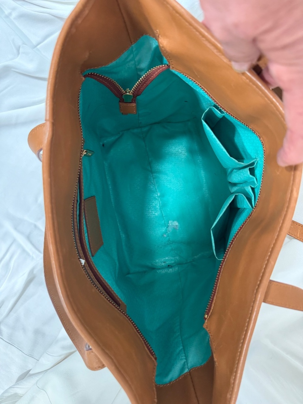 Tous fun tote bag with fun inside accent aqua lining - Picture 5 of 9